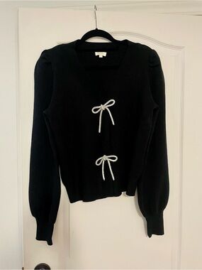 Laura Black V-Neck Bow-Tie Cardigan Sweater Size Medium